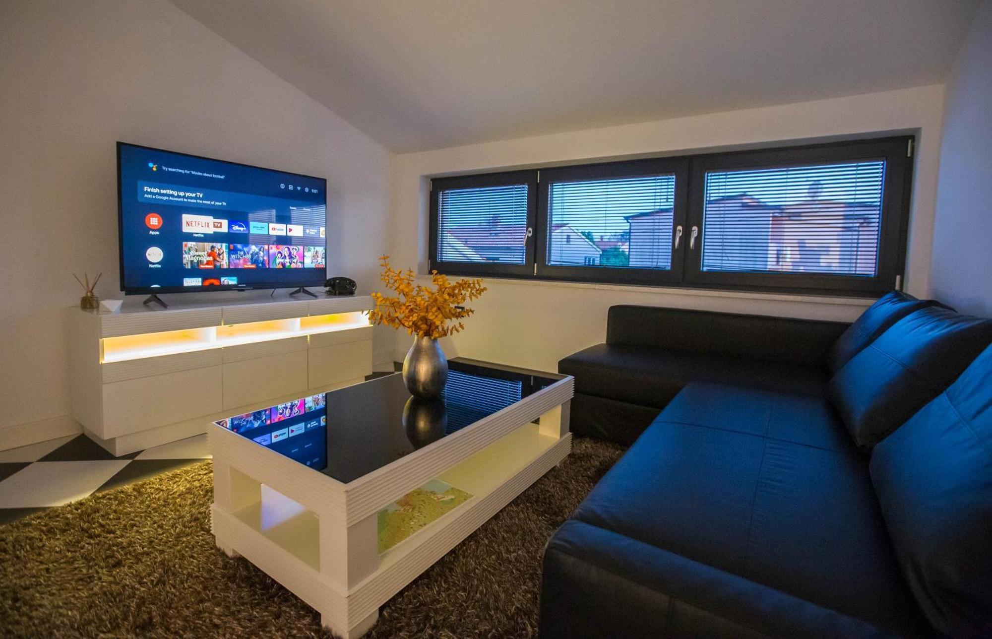 Black & White Apartment Rovinj Exterior photo